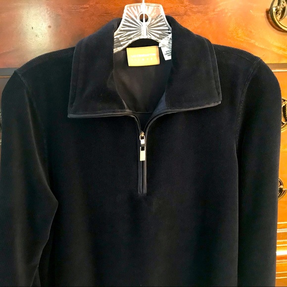 SOLD!! Liz Claiborne Black Ribbed Velour Long Sleeve Zip Top - Picture 2 of 4